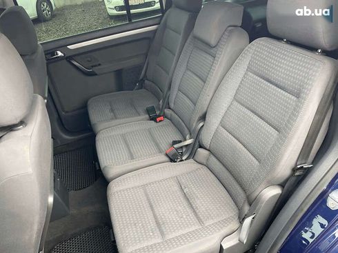 Volkswagen Touran 2005 - фото 27
