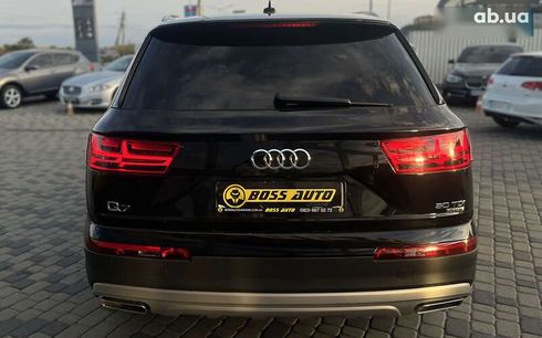 Audi Q7 2018 - фото 6