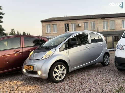 Peugeot iOn 2013 - фото 2