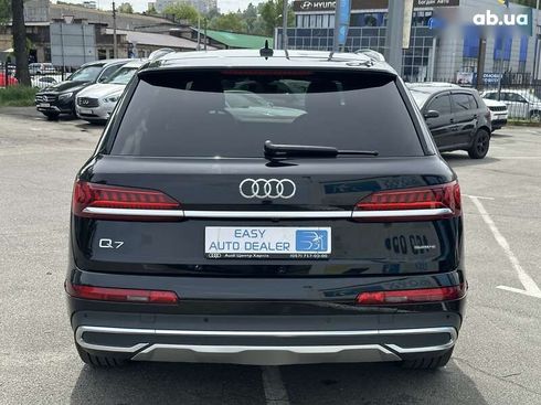 Audi Q7 2020 - фото 5