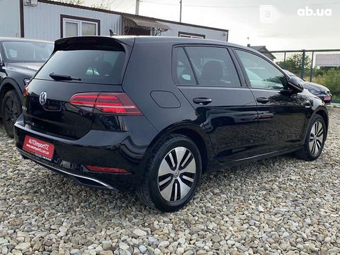 Volkswagen e-Golf 2020 - фото 23