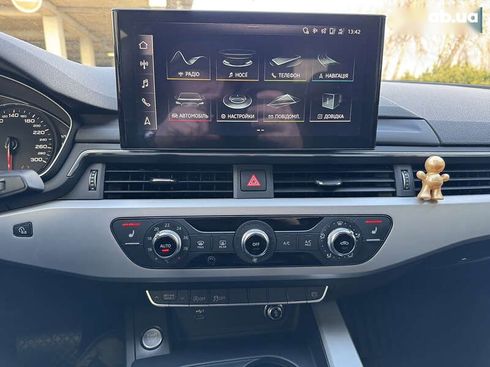 Audi A4 2020 - фото 26