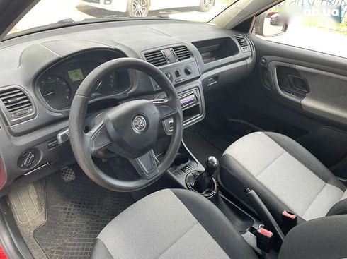 Skoda Fabia 2014 - фото 11