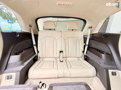 Audi Q7 2018 - фото 24
