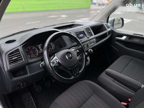 Volkswagen Caravelle 2016 - фото 11
