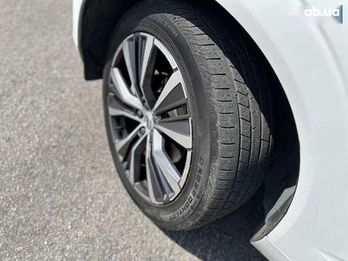 Volvo XC60 2022 - фото 4