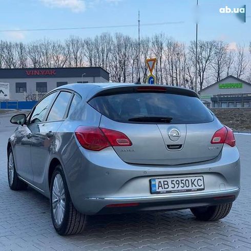 Opel Astra 2015 - фото 3