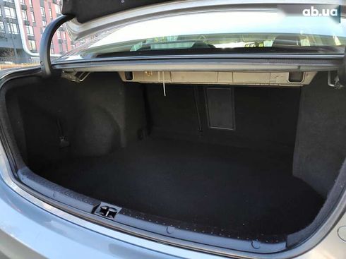 Toyota Avensis 2011 - фото 19