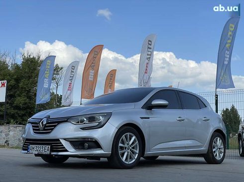 Renault Megane 2016 - фото 3