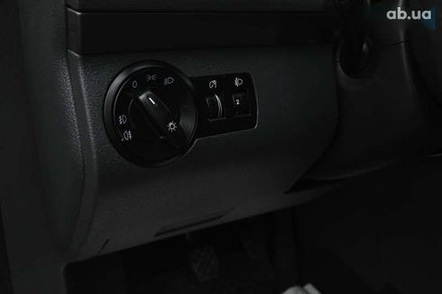 Volkswagen Touran 2008 - фото 15