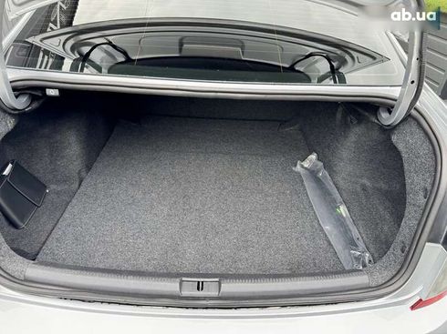 Volkswagen Passat 2020 - фото 24