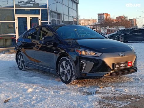 Hyundai Ioniq 2017 черный - фото 20