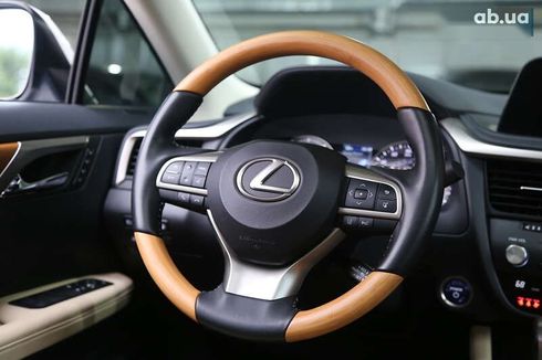 Lexus RX 2020 - фото 16