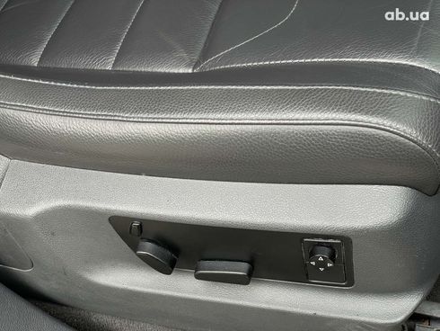 Volkswagen Touareg 2008 черный - фото 25