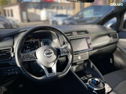 Nissan Leaf 2019 - фото 15