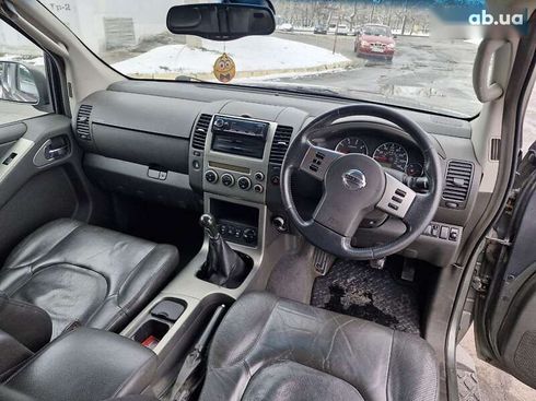 Nissan Pathfinder 2005 - фото 11