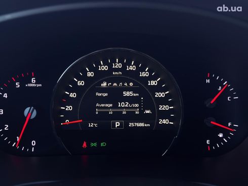 Kia Sorento 2017 серый - фото 22