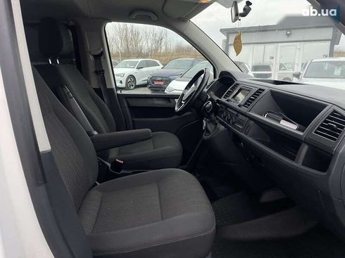 Volkswagen Caravelle 2019 - фото 19
