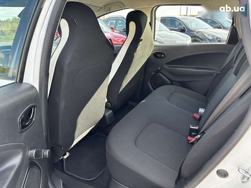 Renault Zoe 2020 - фото 24