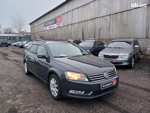 Volkswagen passat b7 2013 серый - фото 3