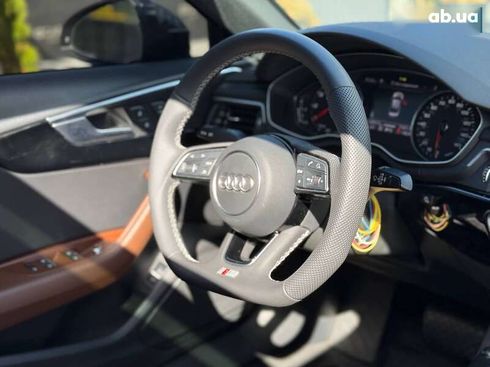 Audi A4 2017 - фото 12
