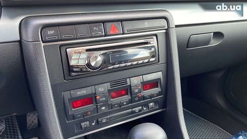 Audi A4 2005 - фото 20