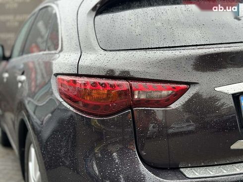Infiniti QX70 2013 - фото 22