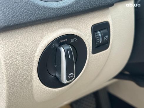 Volkswagen Tiguan 2016 белый - фото 13