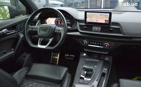Audi SQ5 2019 - фото 23