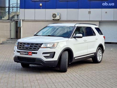 Ford Explorer 2017 белый - фото 41