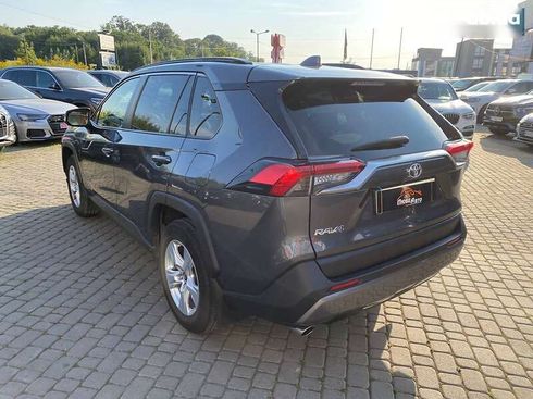 Toyota RAV4 2020 - фото 4