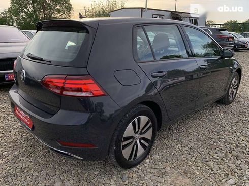 Volkswagen e-Golf 2020 - фото 14