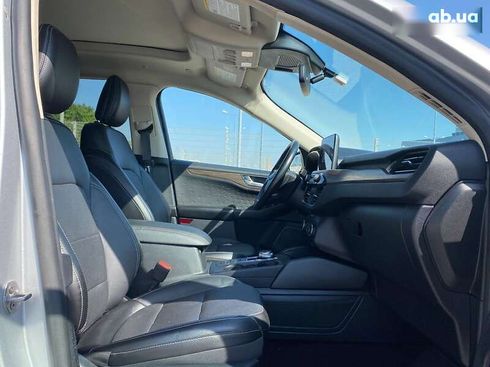 Ford Escape 2019 - фото 25