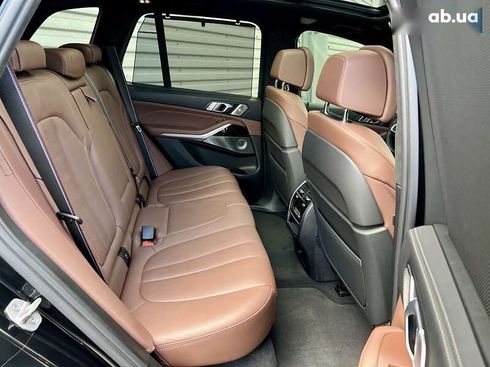 BMW X5 2021 - фото 18