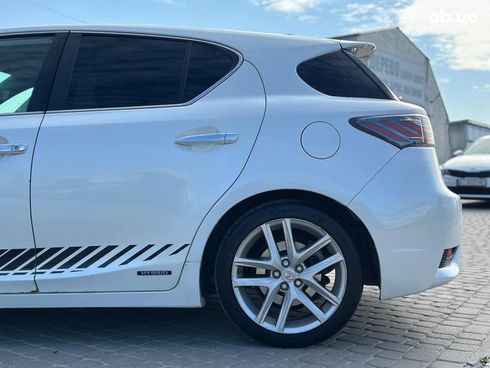 Lexus ct 200h 2016 белый - фото 6