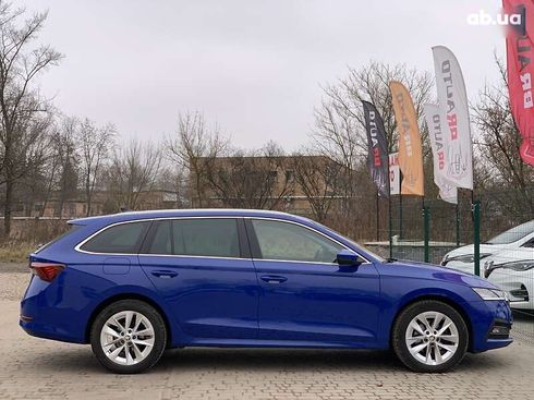 Skoda Octavia 2020 - фото 22