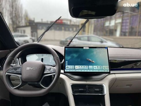 BYD Song Plus 2025 - фото 12