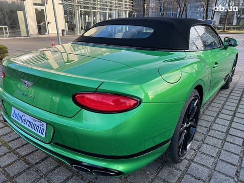 Bentley Continental GT 2021 - фото 30