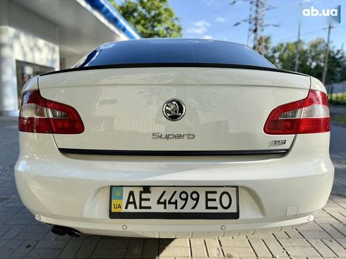 Skoda Superb 2013 - фото 13