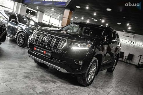 Toyota Land Cruiser Prado 2023 - фото 3