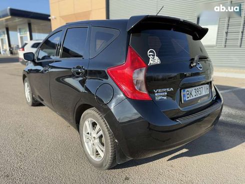 Nissan Versa 2015 - фото 7