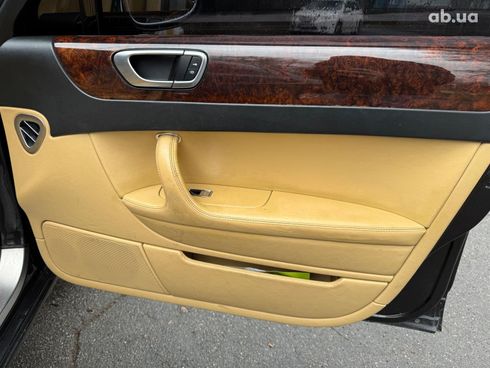 Bentley Continental 2006 черный - фото 30