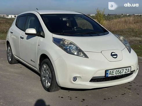 Nissan Leaf 2014 - фото 7