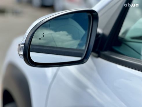 Hyundai Kona Electric 2021 белый - фото 10