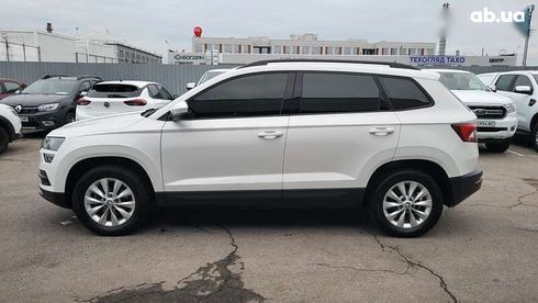 Skoda Karoq 2021 - фото 10