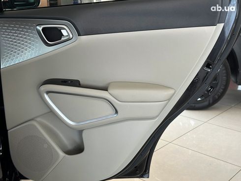 Kia Soul 2022 черный - фото 19