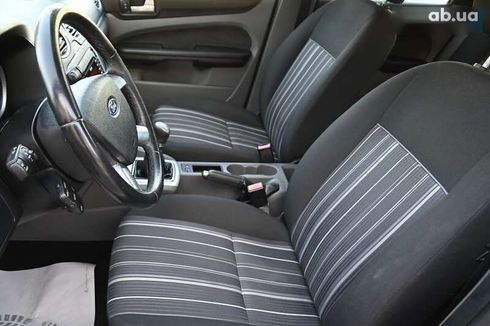 Ford Focus 2009 - фото 12