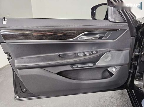 BMW 7 серия 2015 - фото 29