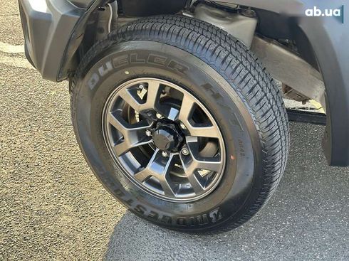 Suzuki Jimny 2020 - фото 10