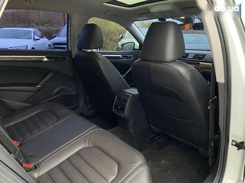 Volkswagen Passat 2018 - фото 27